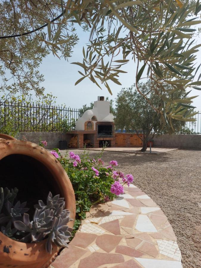 Cortijo Blanco Villa Albondon Екстериор снимка